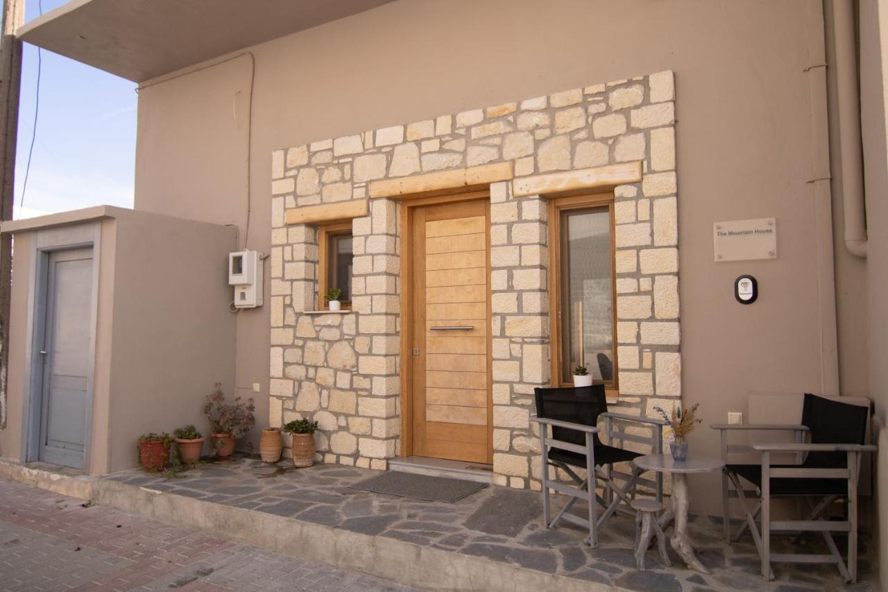 The Mountain House - Authentic Cretan Hideaway - Breathtaking And Nature Views Tourlotí エクステリア 写真