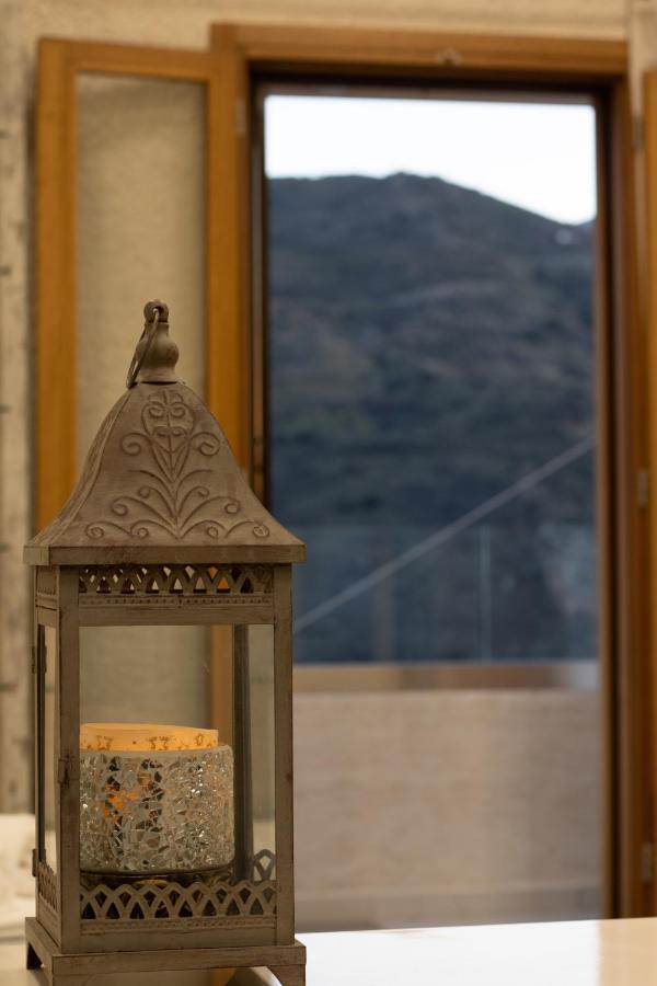 The Mountain House - Authentic Cretan Hideaway - Breathtaking And Nature Views Tourlotí エクステリア 写真
